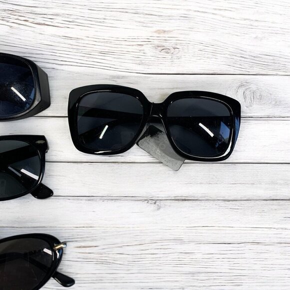Sunglasses Lot of Five Assorted Pairs Wearable Glasses Black Oversize Wayfarer - Picture 4 of 8